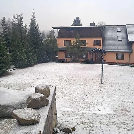 Stara Kuznia *